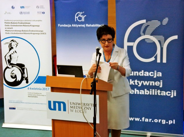 prof. dr hab. n. med. Jolanta Kujawa, kierownik Kliniki Rehabilitacji Medycznej Uniwersytetu Medycznego w Łodzi