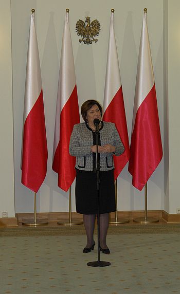 Anna Komorowska, Małżonka Prezydenta RP, przemawia w Pałacu Prezydenckim.