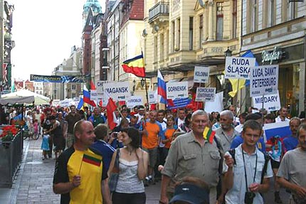 Na zdjęciu: parada otwierająca turniej. Fot. Archiwum organizatora